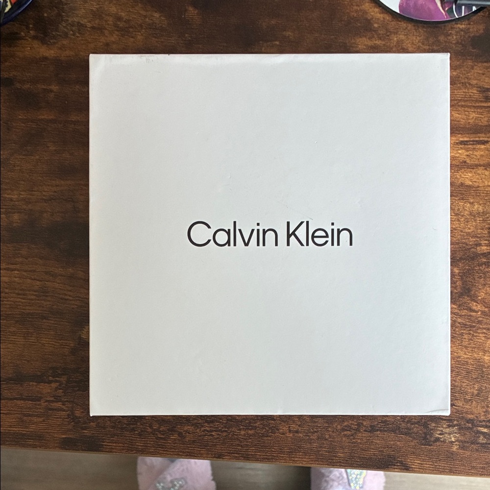 Calvin Klein Textured Black Belt Bag - Picture 3 of 3
